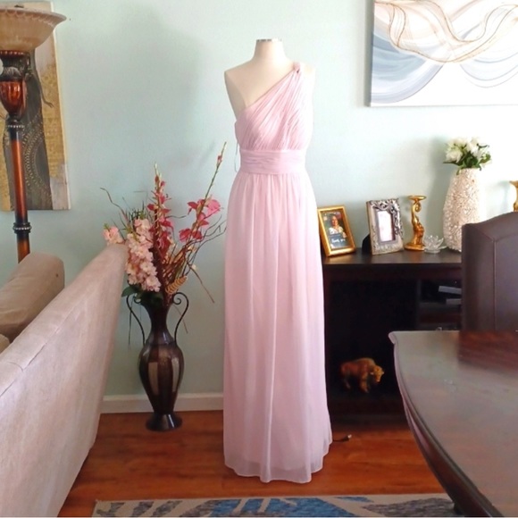 Donna Morgan Dresses & Skirts - Donna Morgan dress, size 12